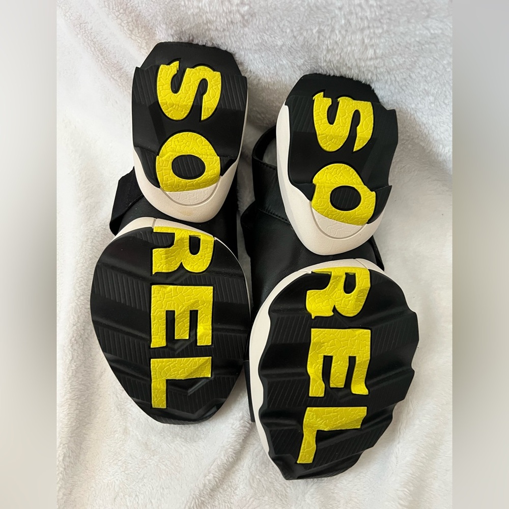 Sorel Kinetic Impact Sandals - Picture 3 of 6